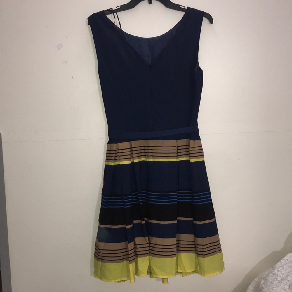 Forma dress - Picture 2 of 4